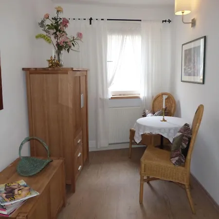 Feriehus Ferienhaeusl Am Malerweg *